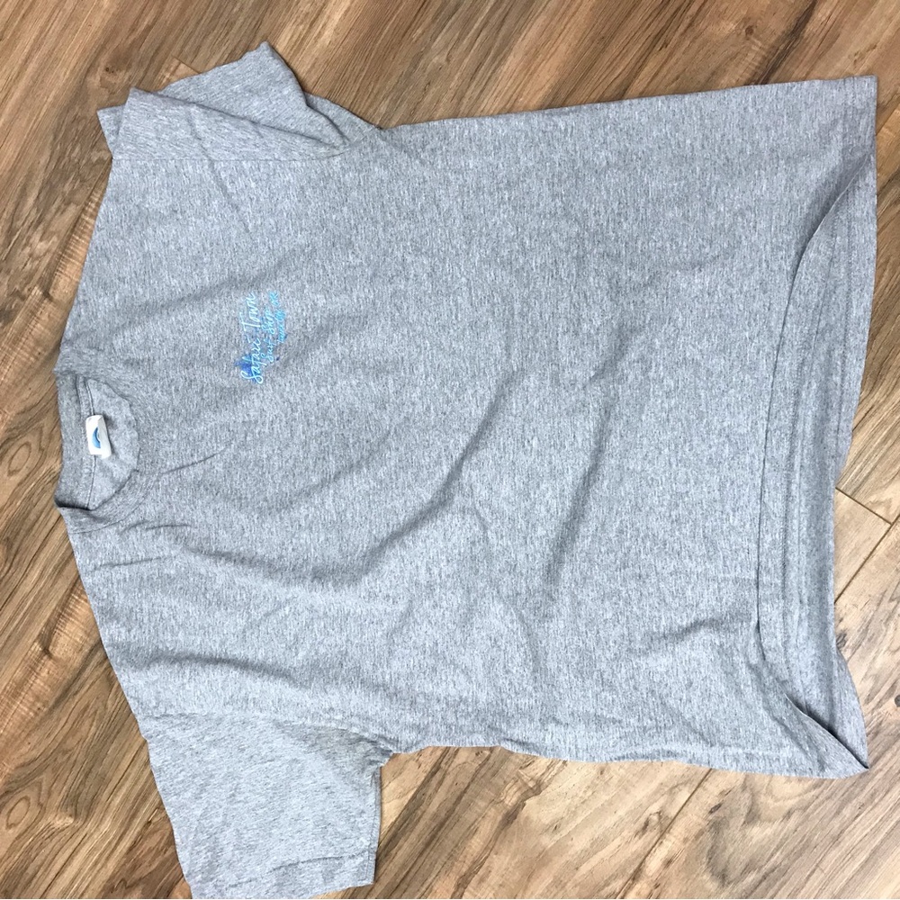 Gray Short Sleeve Tee with Crew Neck